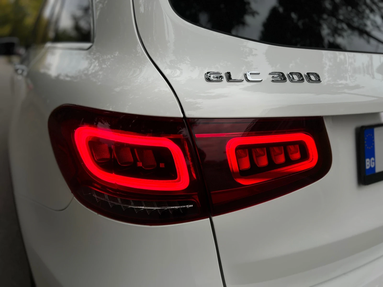 Mercedes-Benz GLC 300 * AMG* 4MATIC* DIGITAL* 360* BURMESTER *  - изображение 5