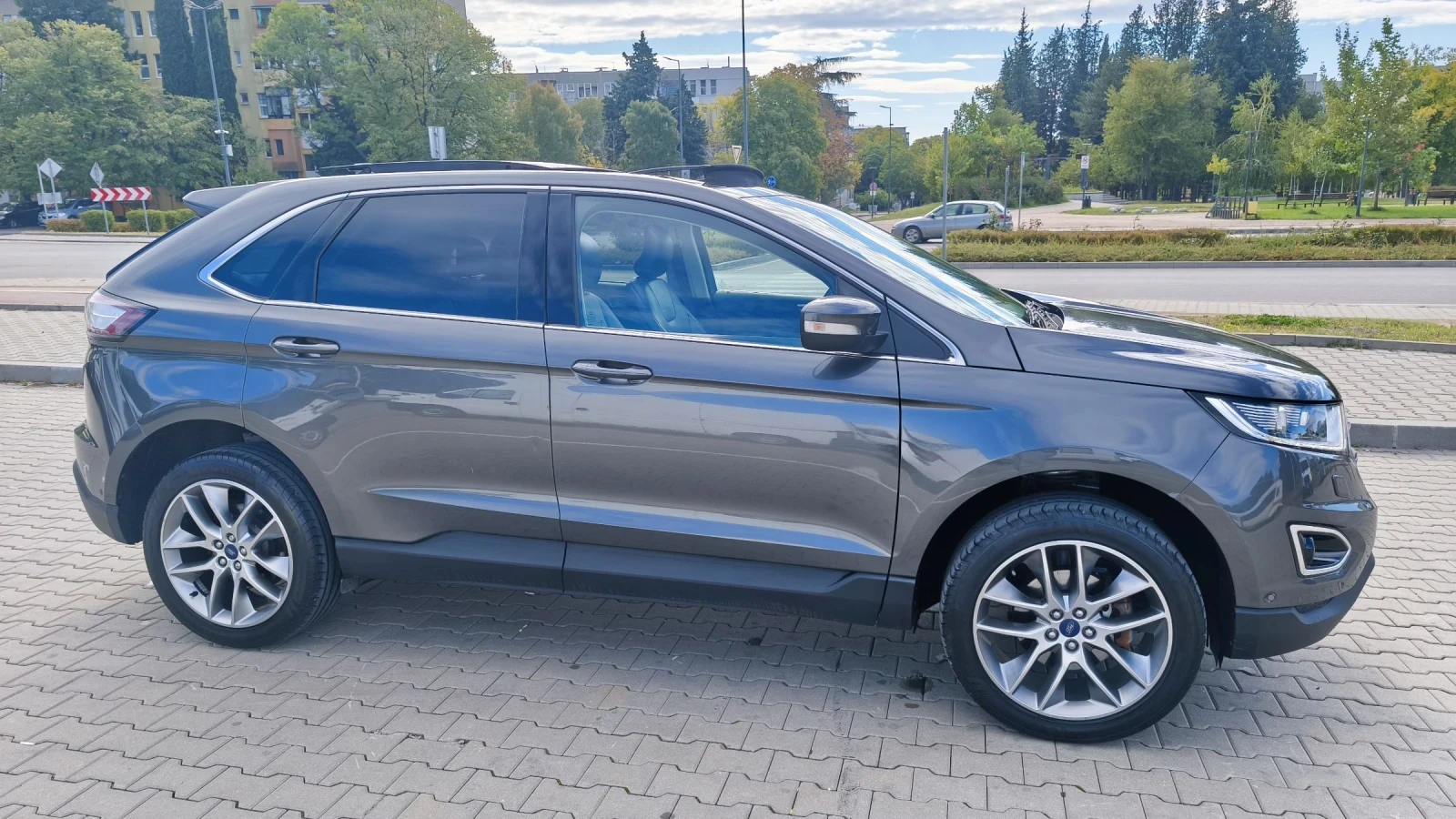 Ford Edge Titanium+ , снимка 3 - Автомобили и джипове - 54035187