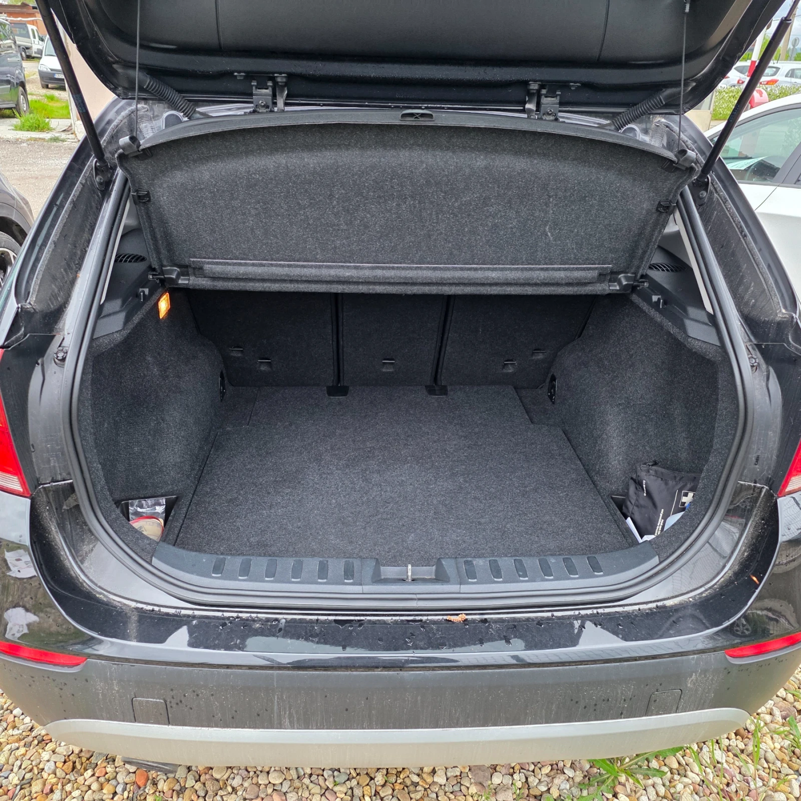 BMW X1 2.0D Xdrive XLine EXECUTIVE - КАТО НОВА!!!, снимка 14 - Автомобили и джипове - 54362803