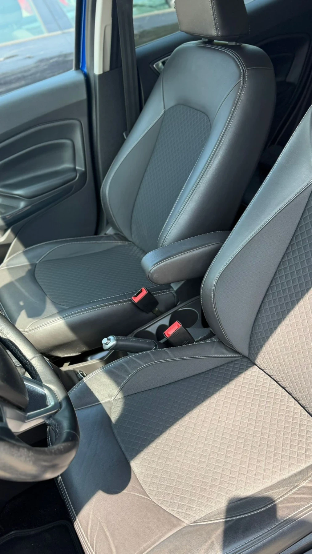 Ford EcoSport, снимка 15 - Автомобили и джипове - 54643150
