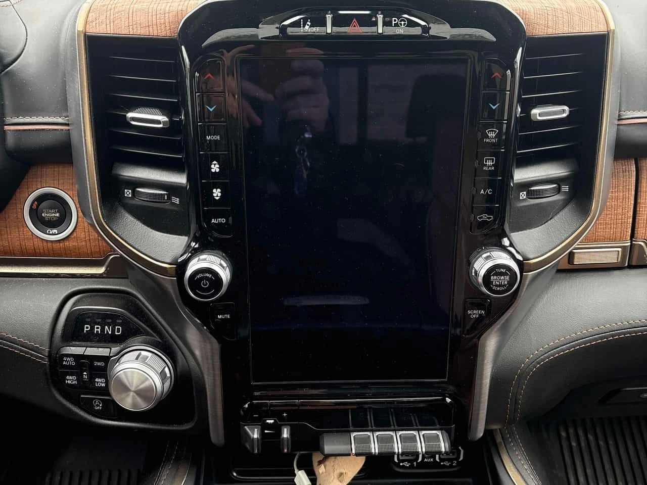 Dodge RAM 1500 Limited Longhorn  / 360 / RAMBOX / ����������  | Mobile.bg � ����������� 9