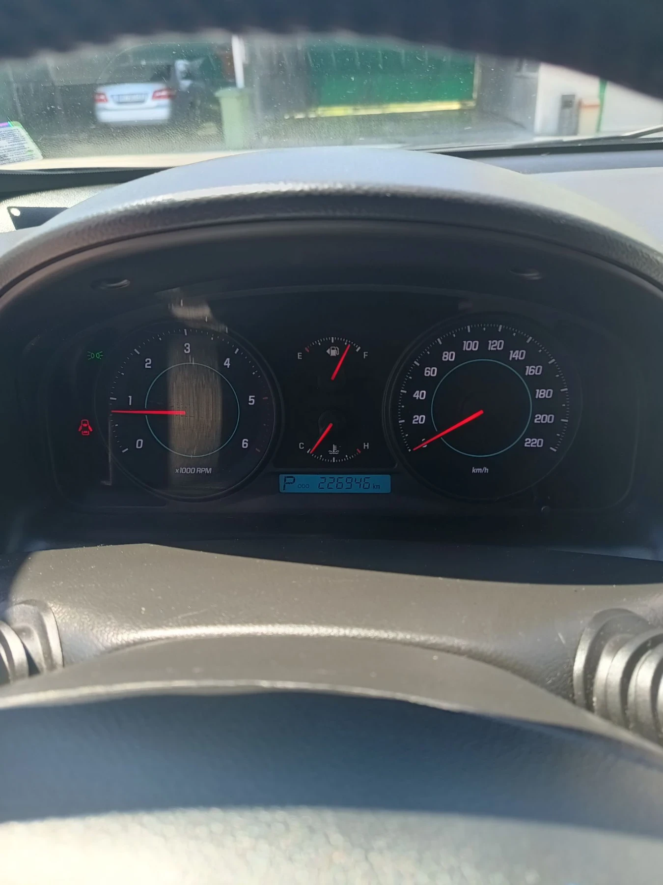 Chevrolet Captiva 2.2 CDTI, снимка 12 - Автомобили и джипове - 56121171