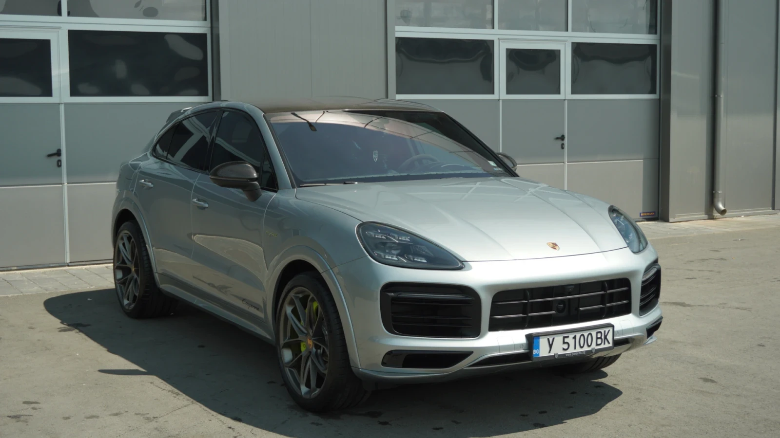 Porsche Cayenne E-hybrid 3.0, снимка 3 - Автомобили и джипове - 56517089