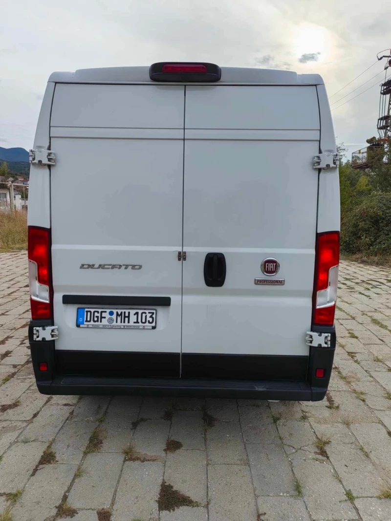 Fiat Ducato 2.3 JTD 140 ТОП СЪСТОЯНИЕ, ПЪЛНА СЕРВИЗНА ИСТОРИЯ , снимка 4 - Бусове и автобуси - 47285639