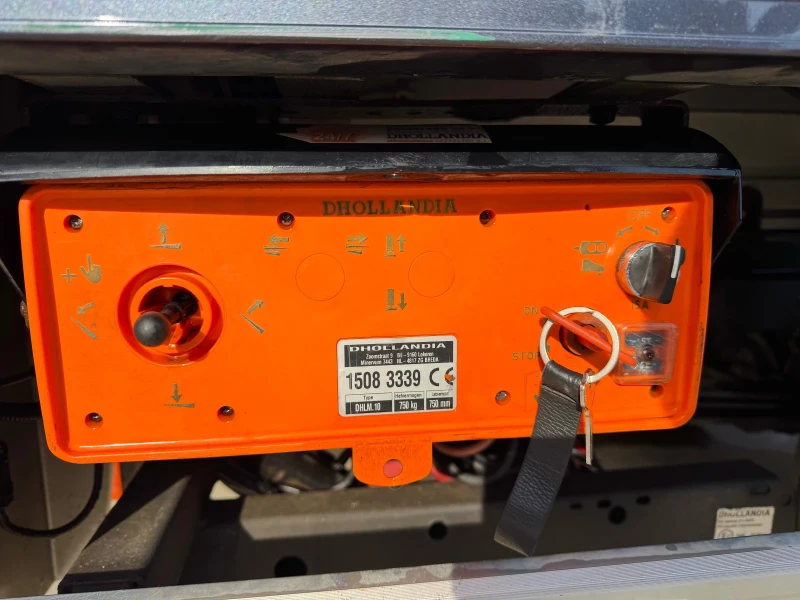 Mercedes-Benz Sprinter 513 2.2 cdi, снимка 12 - Бусове и автобуси - 52630756