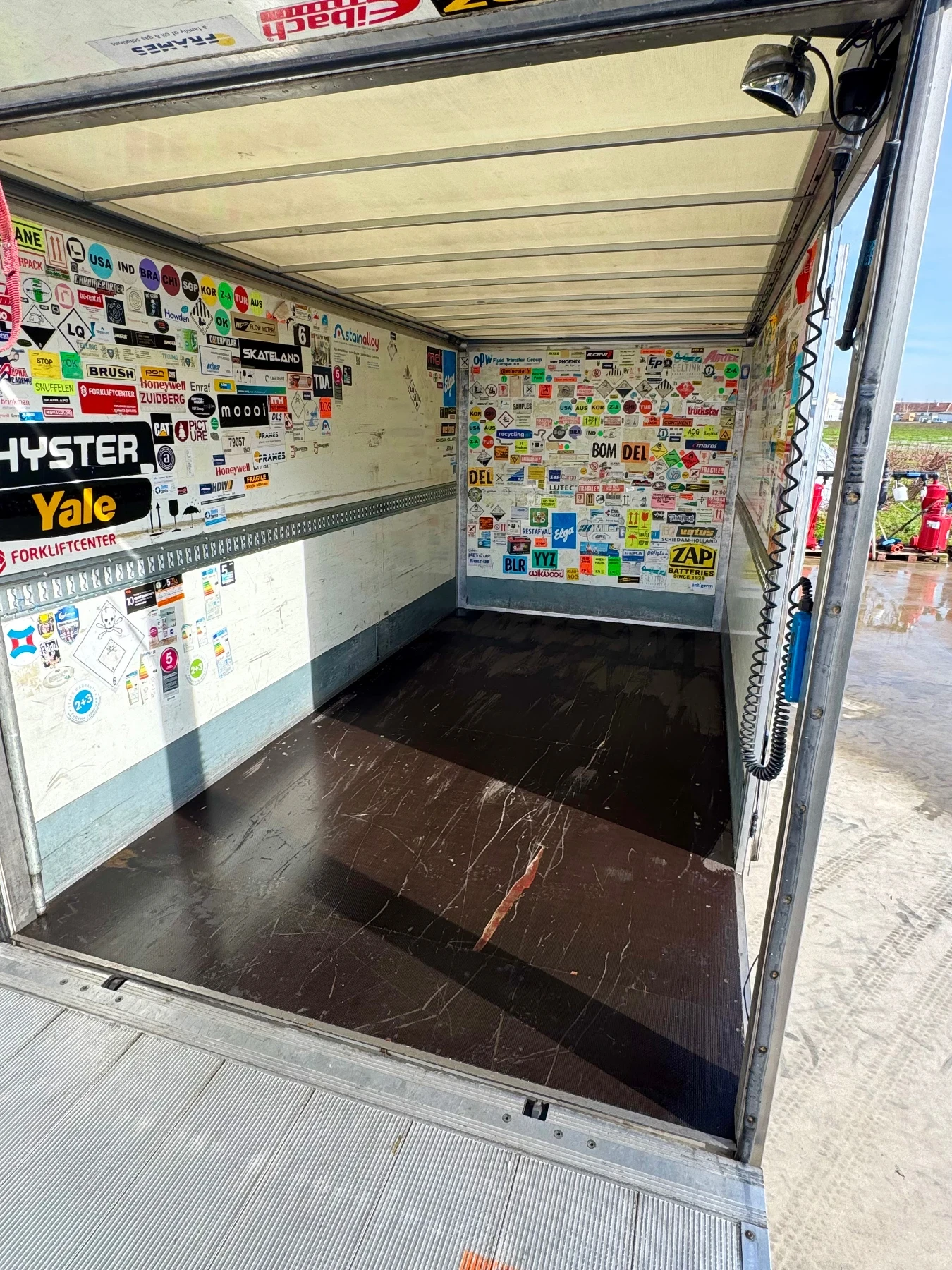 Mercedes-Benz Sprinter 513 2.2 cdi - изображение 10