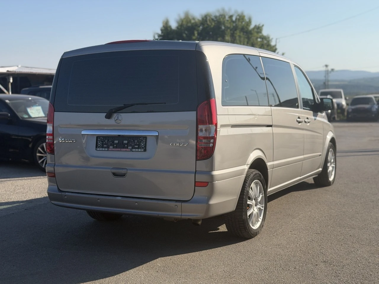 Mercedes-Benz Viano 2.2CDI FACELIFT NAVI, снимка 6 - Бусове и автобуси - 55743212