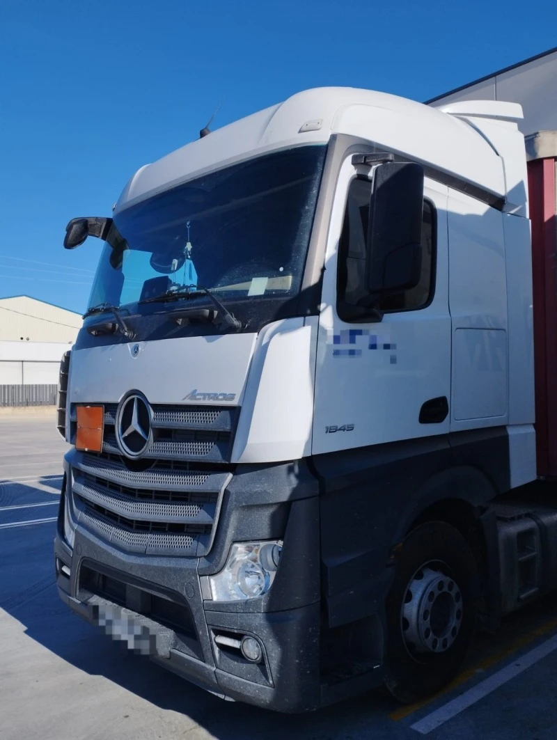 Mercedes-Benz Actros, снимка 4 - Камиони - 47646689