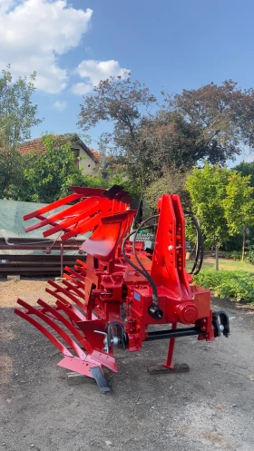  Kuhn | Mobile.bg    4