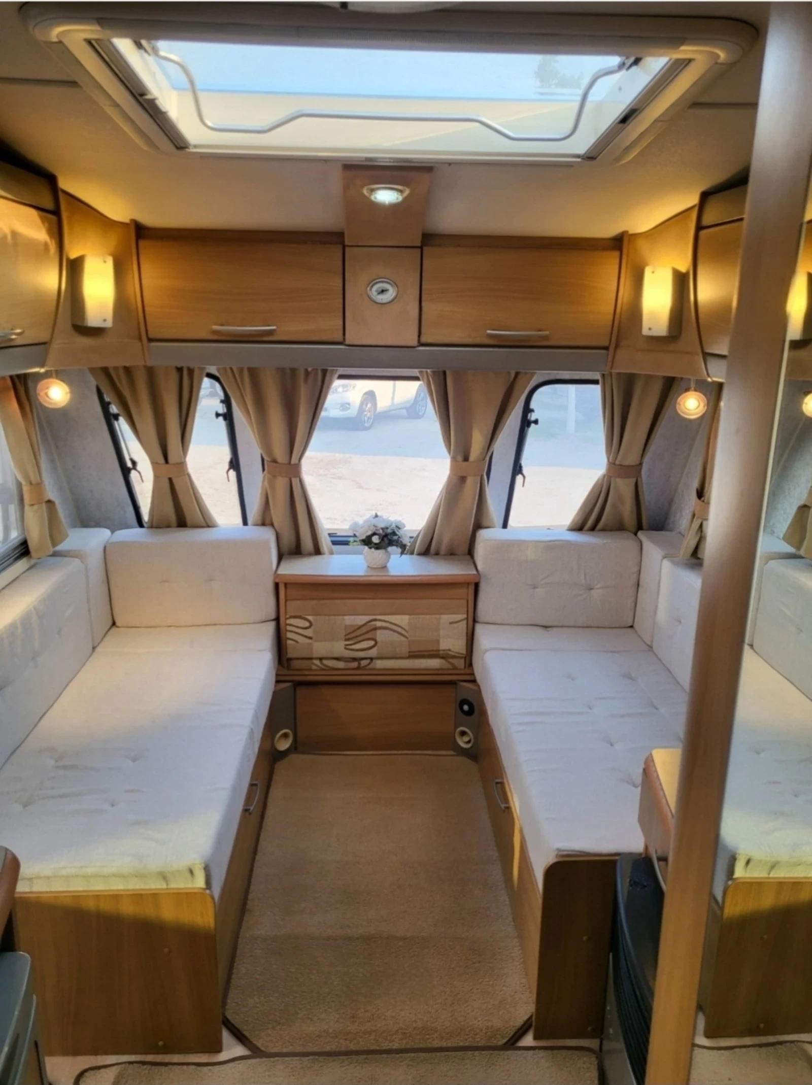 �������� Challenger Swift | Mobile.bg � ����������� 4