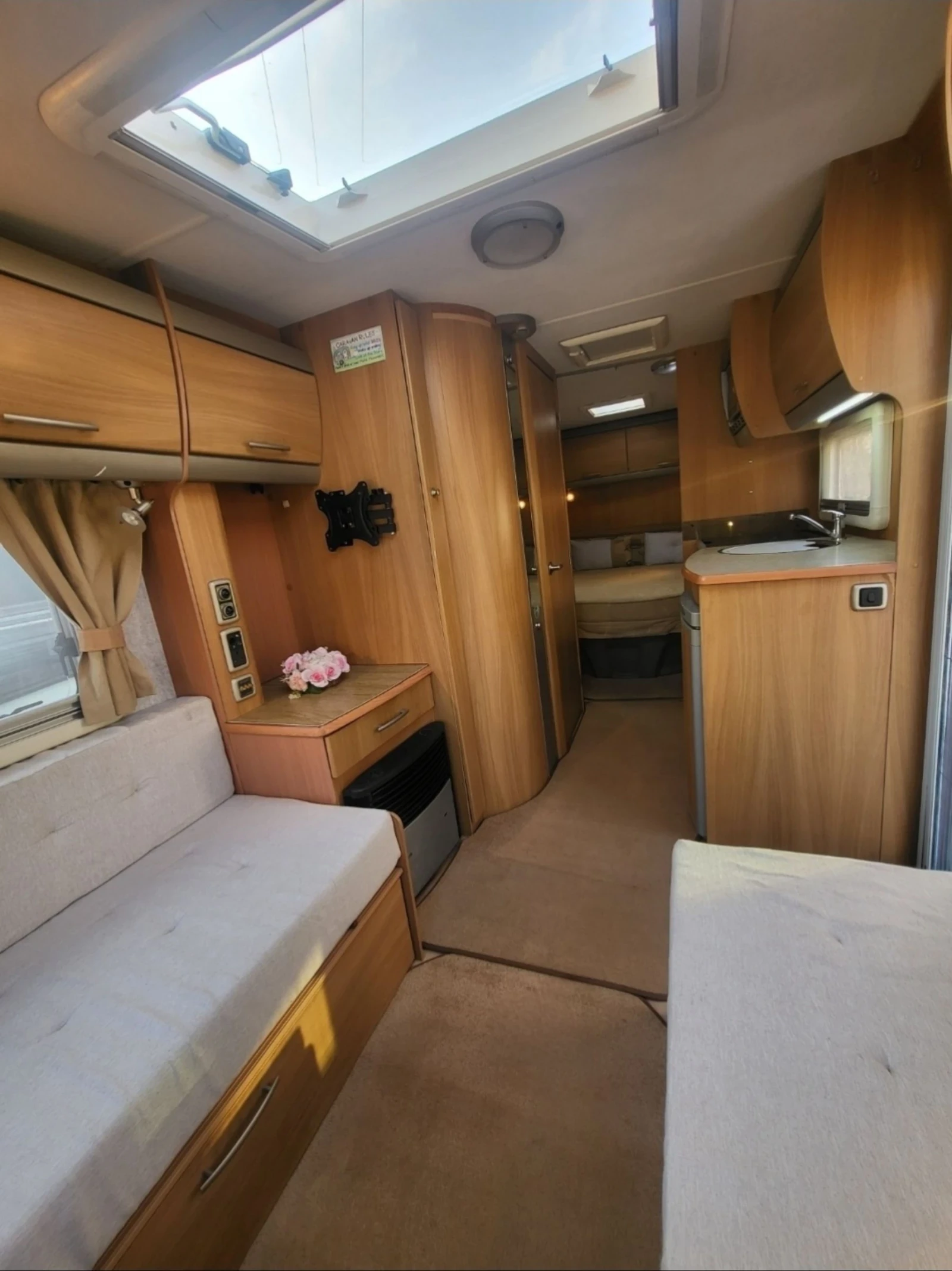 �������� Challenger Swift | Mobile.bg � ����������� 7