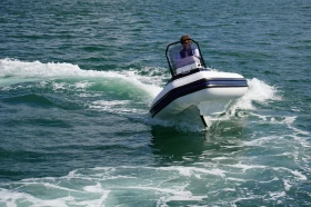 Надуваема лодка 3D Tender TR54, снимка 3