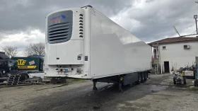 Полуремарке Schmitz SCHMITZ агрегат / 3400 мото часа/ 2.60 височина, снимка 1