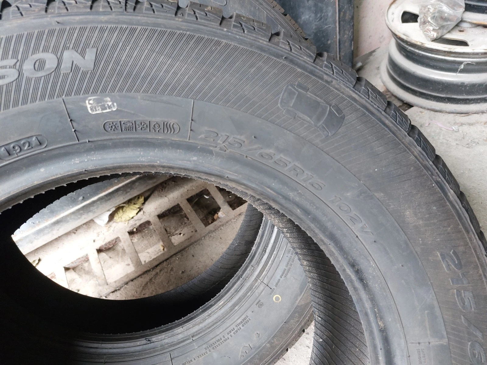 ���� 215/65R16 | Mobile.bg � ����������� 11