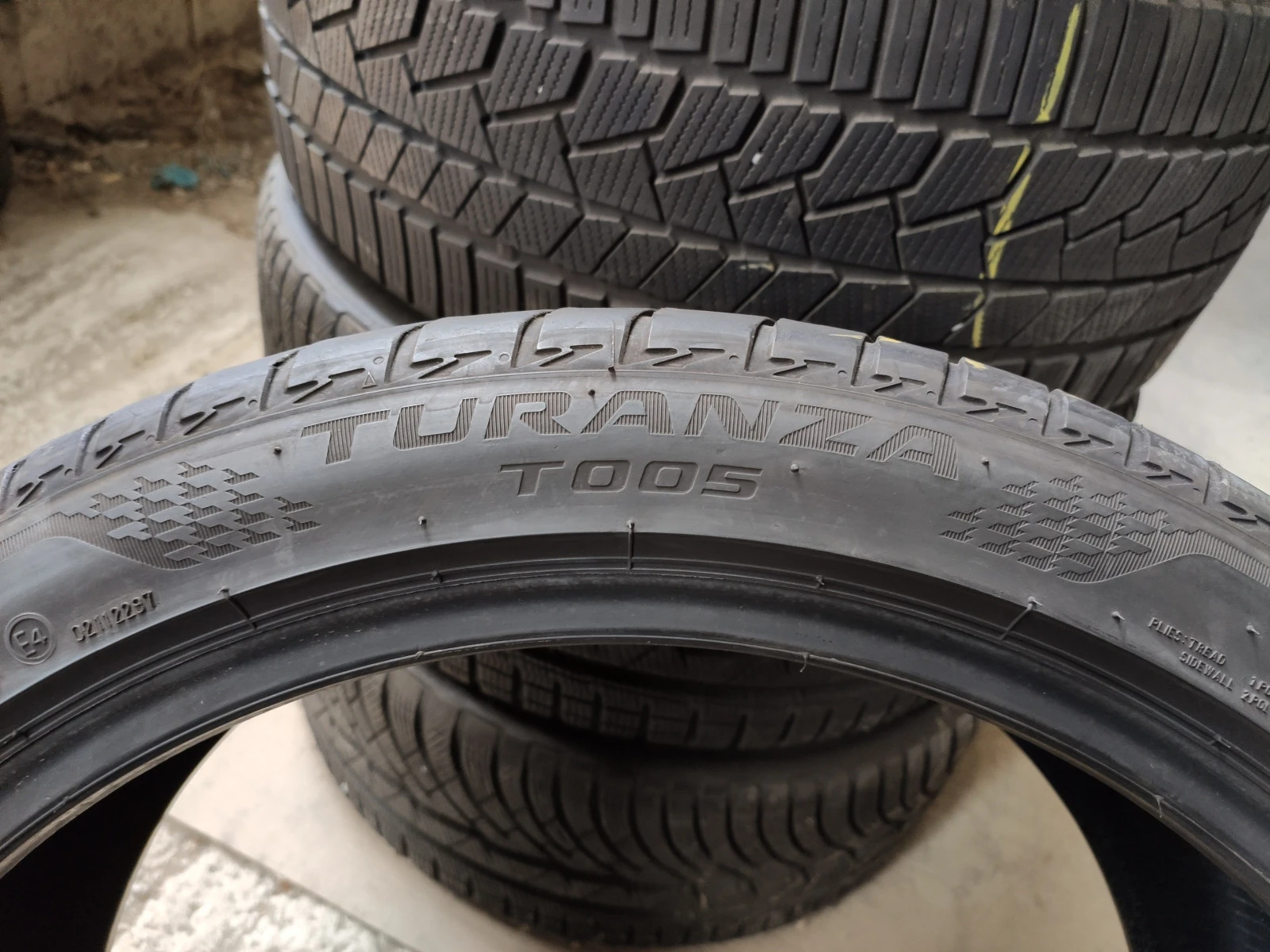  255/40R20 | Mobile.bg   4