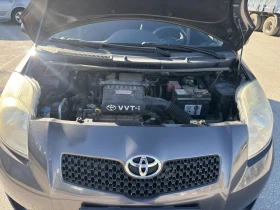 Toyota Yaris 1.3 АВТОМАТИК, снимка 9
