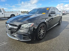Mercedes-Benz E 63 AMG S* * CARFAX * * АВТО КРЕДИТ * * , снимка 1