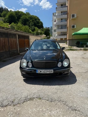     Mercedes-Benz E 320
