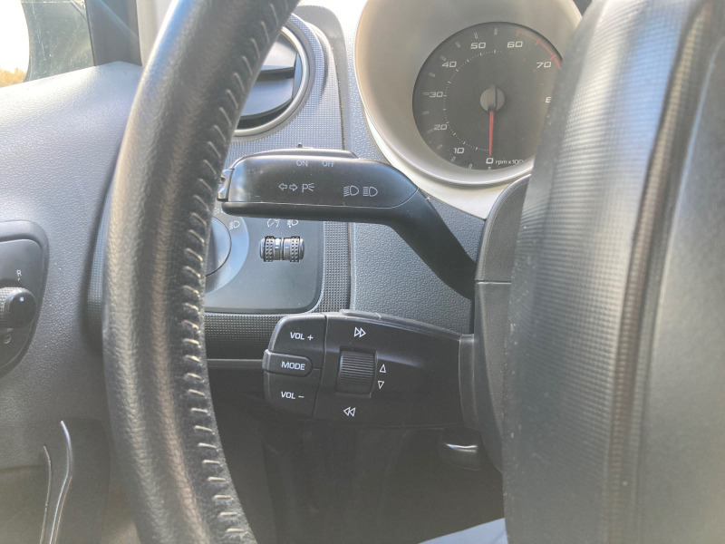 Seat Ibiza 1.4 газ.инжекцион, снимка 12 - Автомобили и джипове - 45769168