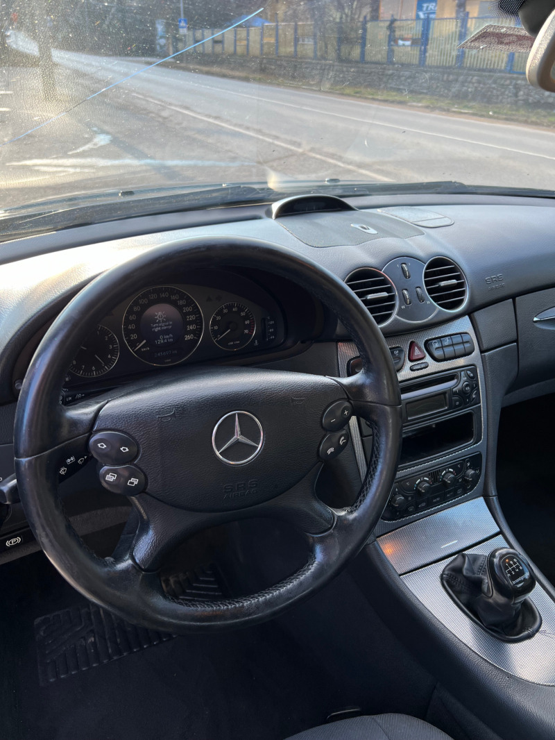 Mercedes-Benz CLK 240 Газ-Бензин Ръчка, снимка 6 - Автомобили и джипове - 45532999