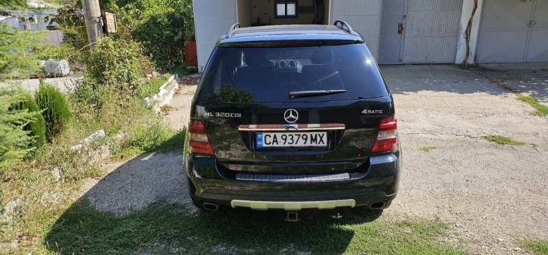 Mercedes-Benz ML 320, снимка 3 - Автомобили и джипове - 46721130