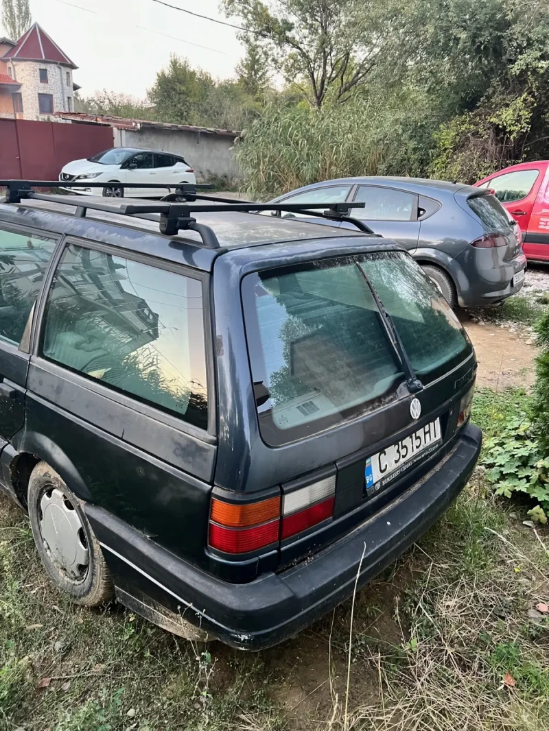 VW Passat, снимка 4 - Автомобили и джипове - 47323961