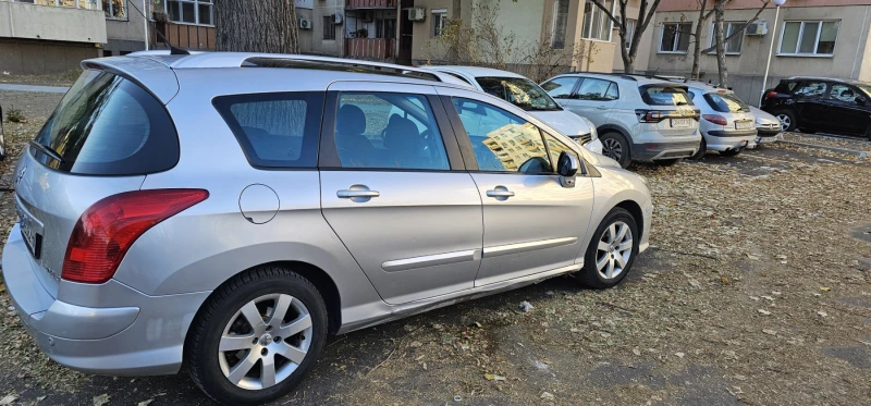 Peugeot 308 SW, снимка 4 - Автомобили и джипове - 48117878