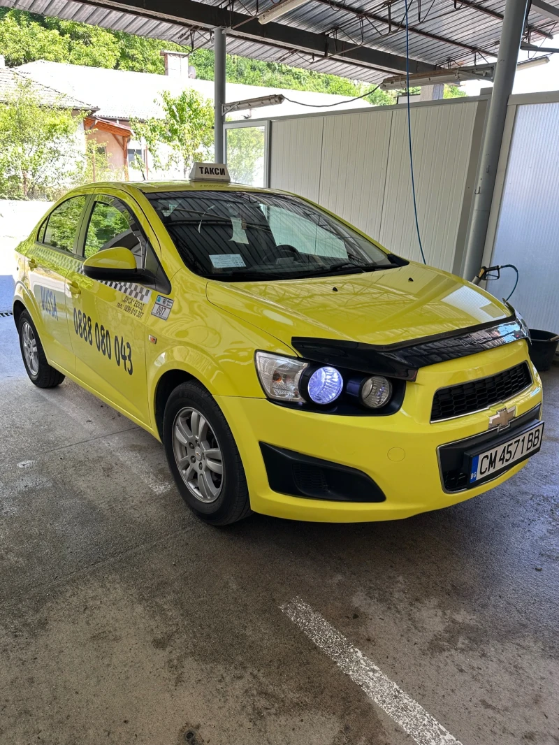 Chevrolet Aveo, снимка 1 - Автомобили и джипове - 48137978