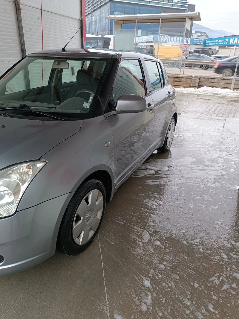 Suzuki Swift, снимка 3 - Автомобили и джипове - 48545465