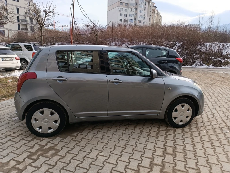 Suzuki Swift, снимка 8 - Автомобили и джипове - 48545465