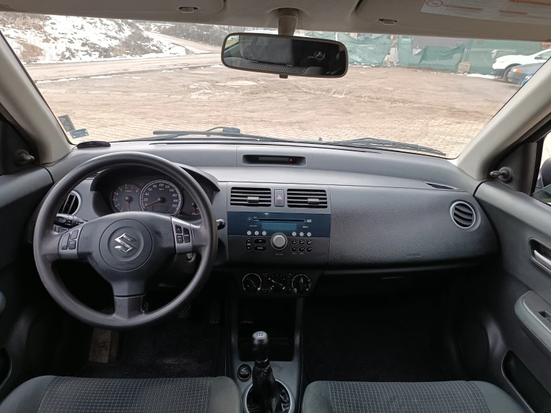 Suzuki Swift, снимка 16 - Автомобили и джипове - 48545465