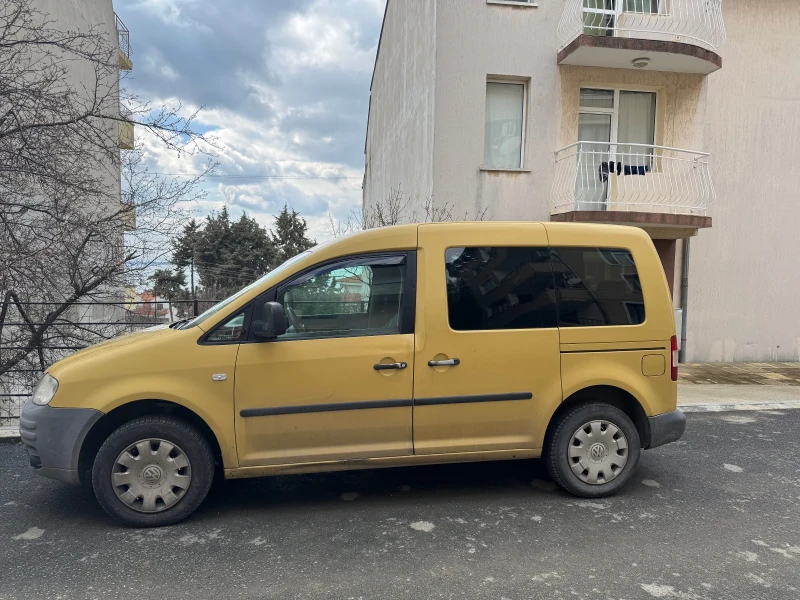 VW Caddy, снимка 3 - Автомобили и джипове - 49343642