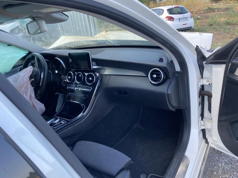 Mercedes-Benz C 350 Plug in Hybrid 2.0 , снимка 4 - Автомобили и джипове - 50873200