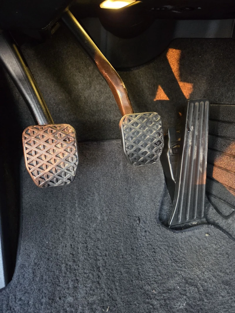 BMW 116 2000, снимка 8 - Автомобили и джипове - 52580562