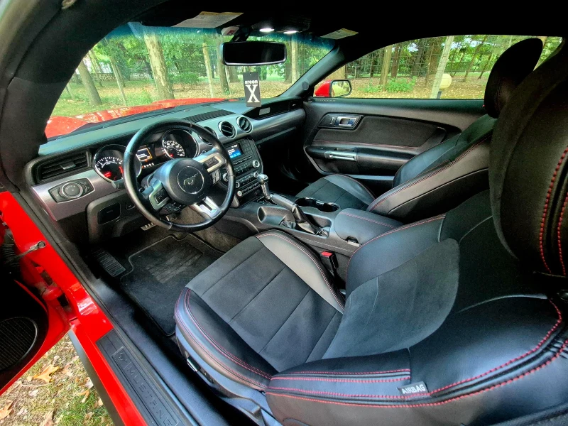 Ford Mustang GT 5.0, снимка 8 - Автомобили и джипове - 51291899