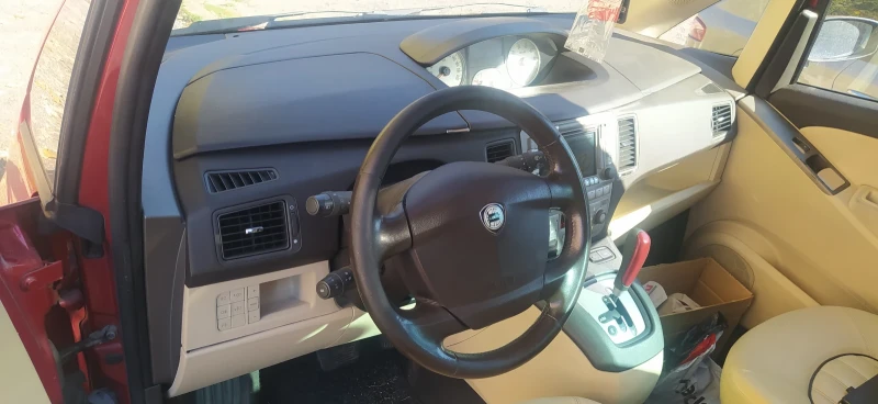 Lancia Musa 1.3 Multijet, снимка 6 - Автомобили и джипове - 52316569