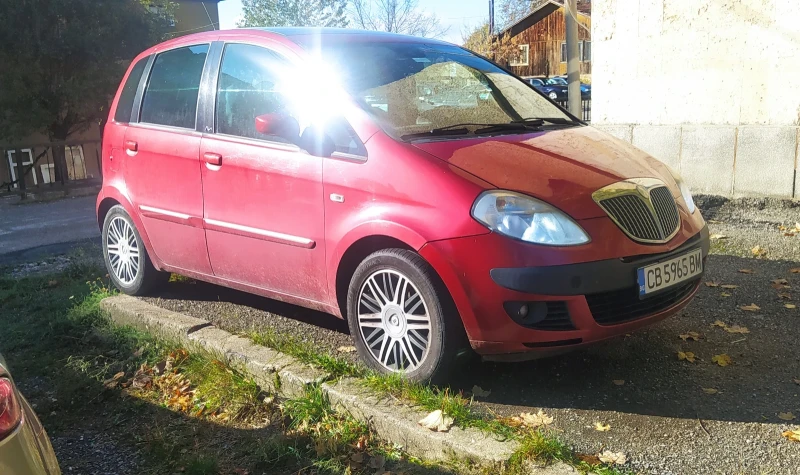 Lancia Musa 1.3 Multijet, снимка 3 - Автомобили и джипове - 52316569