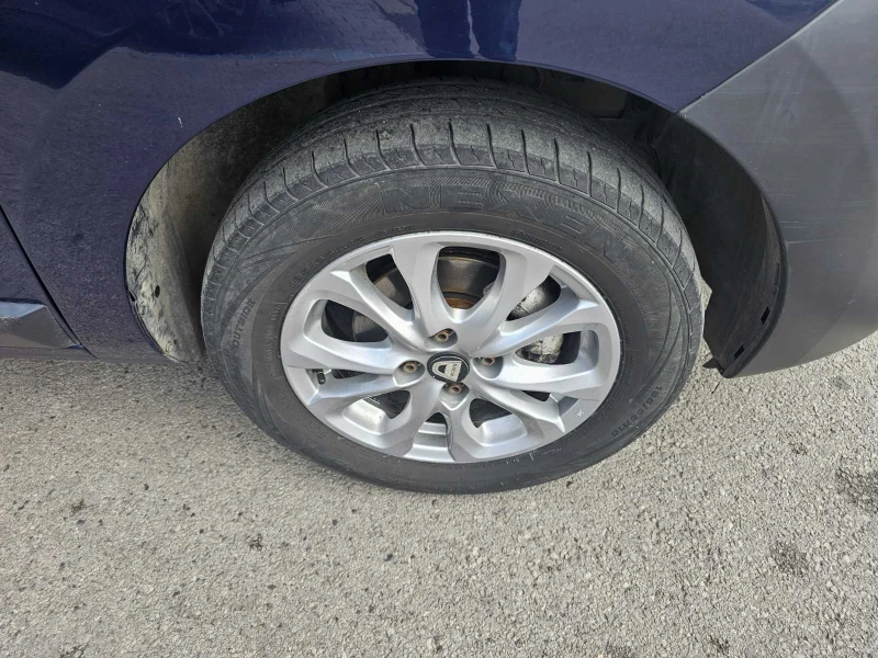 Dacia Dokker 1.6 SCe 102 к.с. Бензин Stop & Start LPG* , снимка 13 - Автомобили и джипове - 51960663