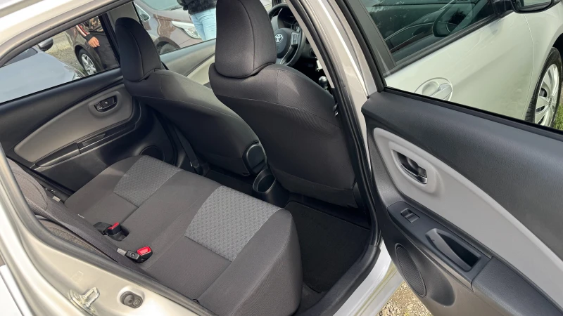 Toyota Yaris 1.33i Внос Швейцария! Навигация, Камера, Tel., 6 С, снимка 14 - Автомобили и джипове - 52142973