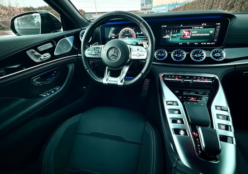 Mercedes-Benz AMG GT 43 Burmaster/6.3 package/Night/Softclose/69000км.!, снимка 6 - Автомобили и джипове - 52257304