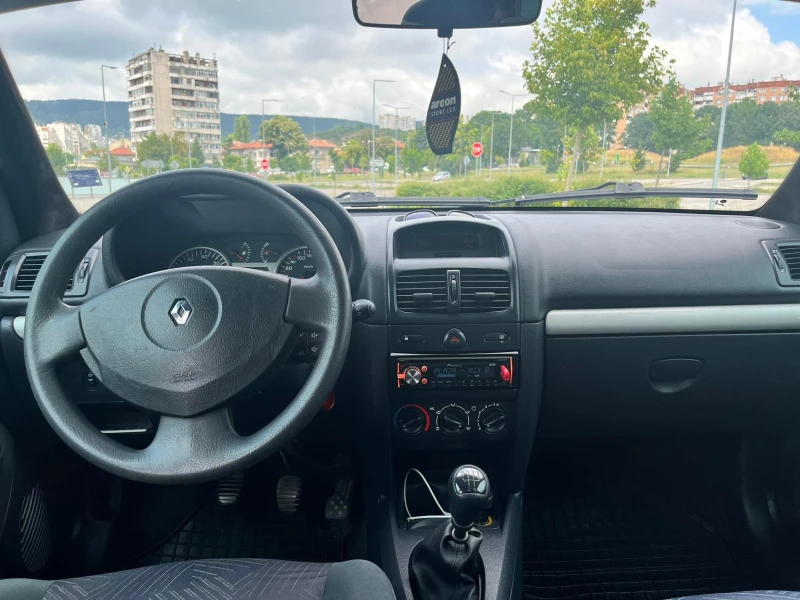 Renault Clio 1.4 98к.с., снимка 7 - Автомобили и джипове - 52458225