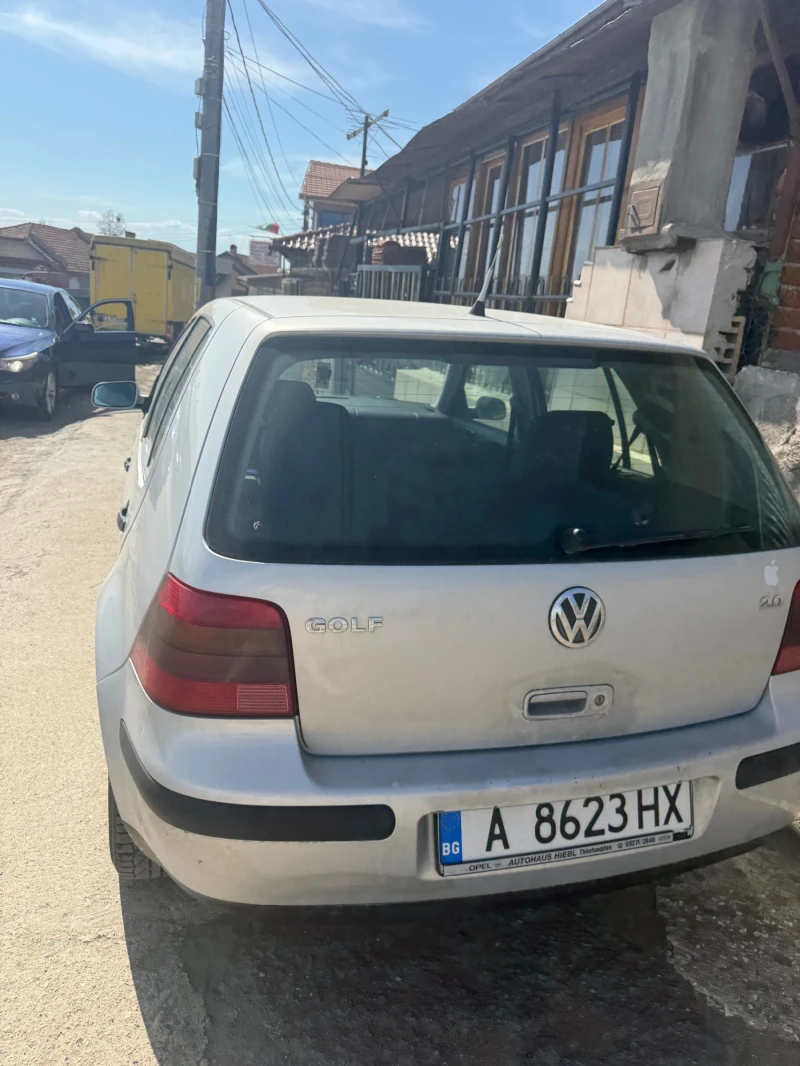 VW Golf, снимка 5 - Автомобили и джипове - 52540414