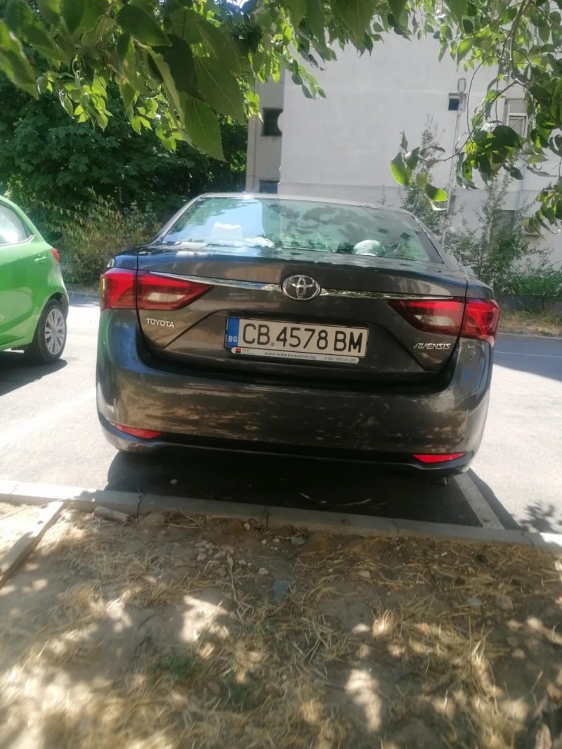 Toyota Avensis, снимка 3 - Автомобили и джипове - 52957579