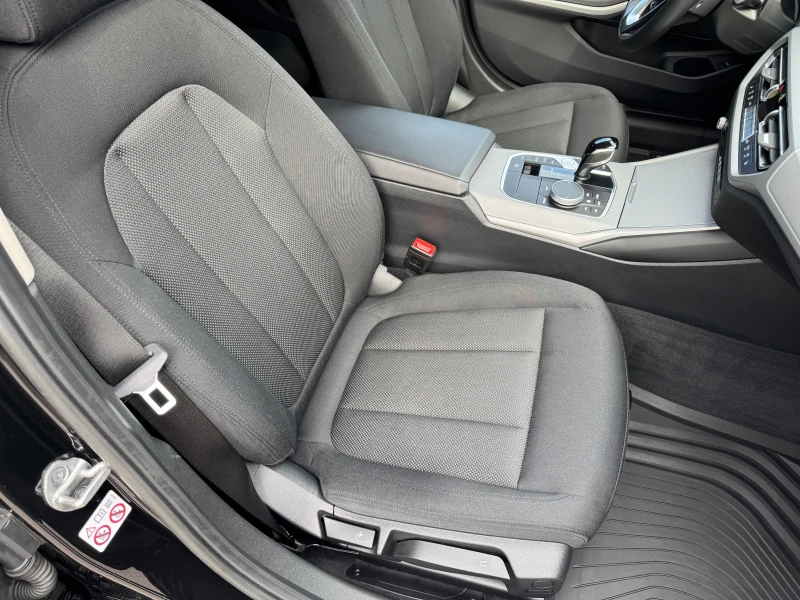 BMW 320 D X-Drive MyldHybrid, снимка 9 - Автомобили и джипове - 53131820