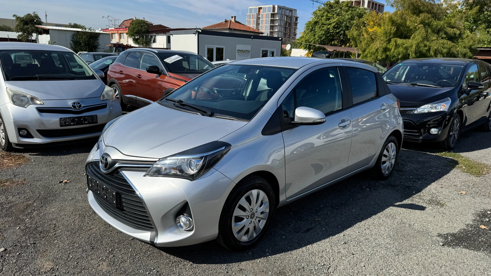 Toyota Yaris 1.33i Внос Швейцария! Навигация, Камера, Tel., 6 С, снимка 1