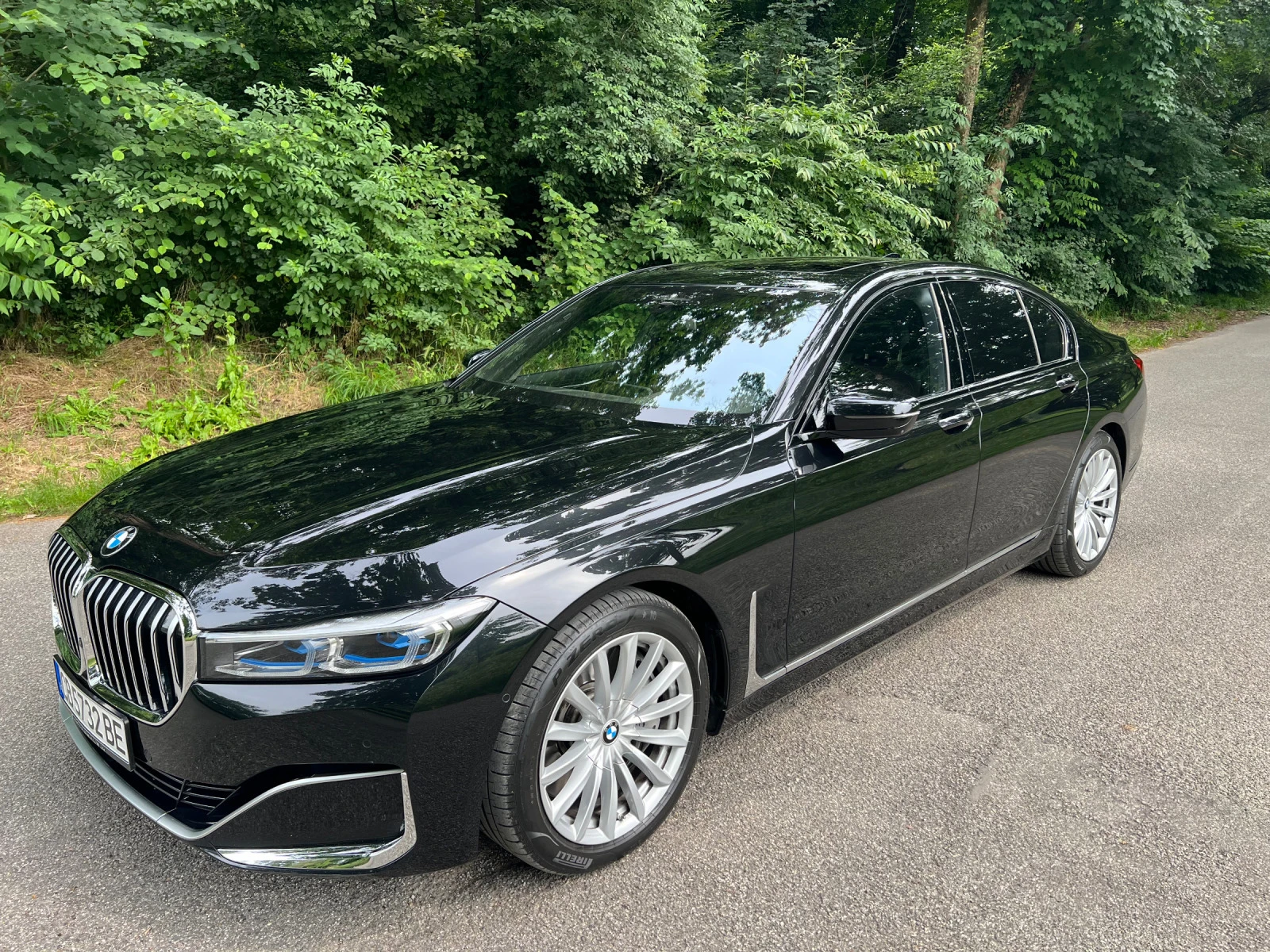 BMW 750 I xDrive 25k + 1k мес. Гаранция - изображение 4