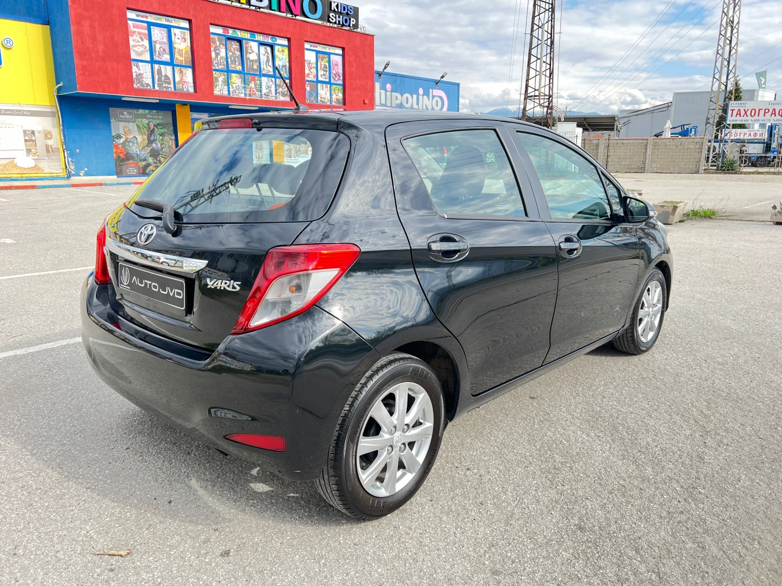 Toyota Yaris 1.4D4D Камера NAVI - изображение 3