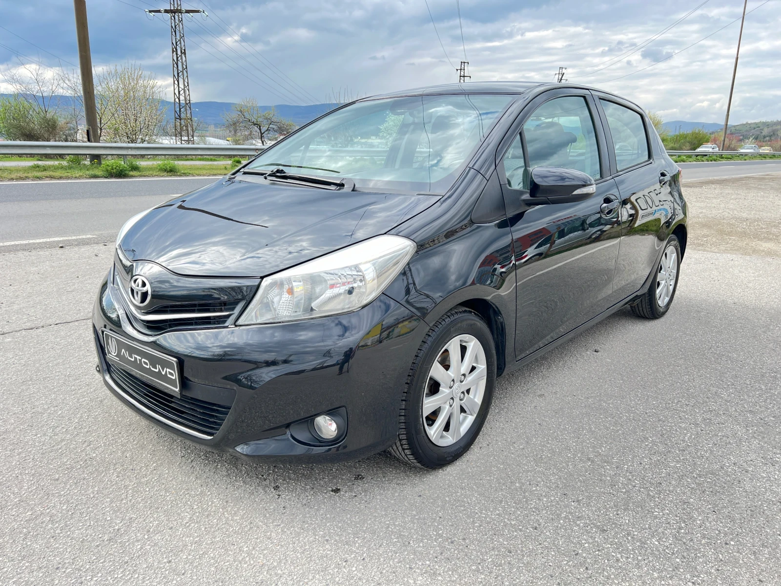 Toyota Yaris 1.4D4D Камера NAVI | Mobile.bg — изображение 1