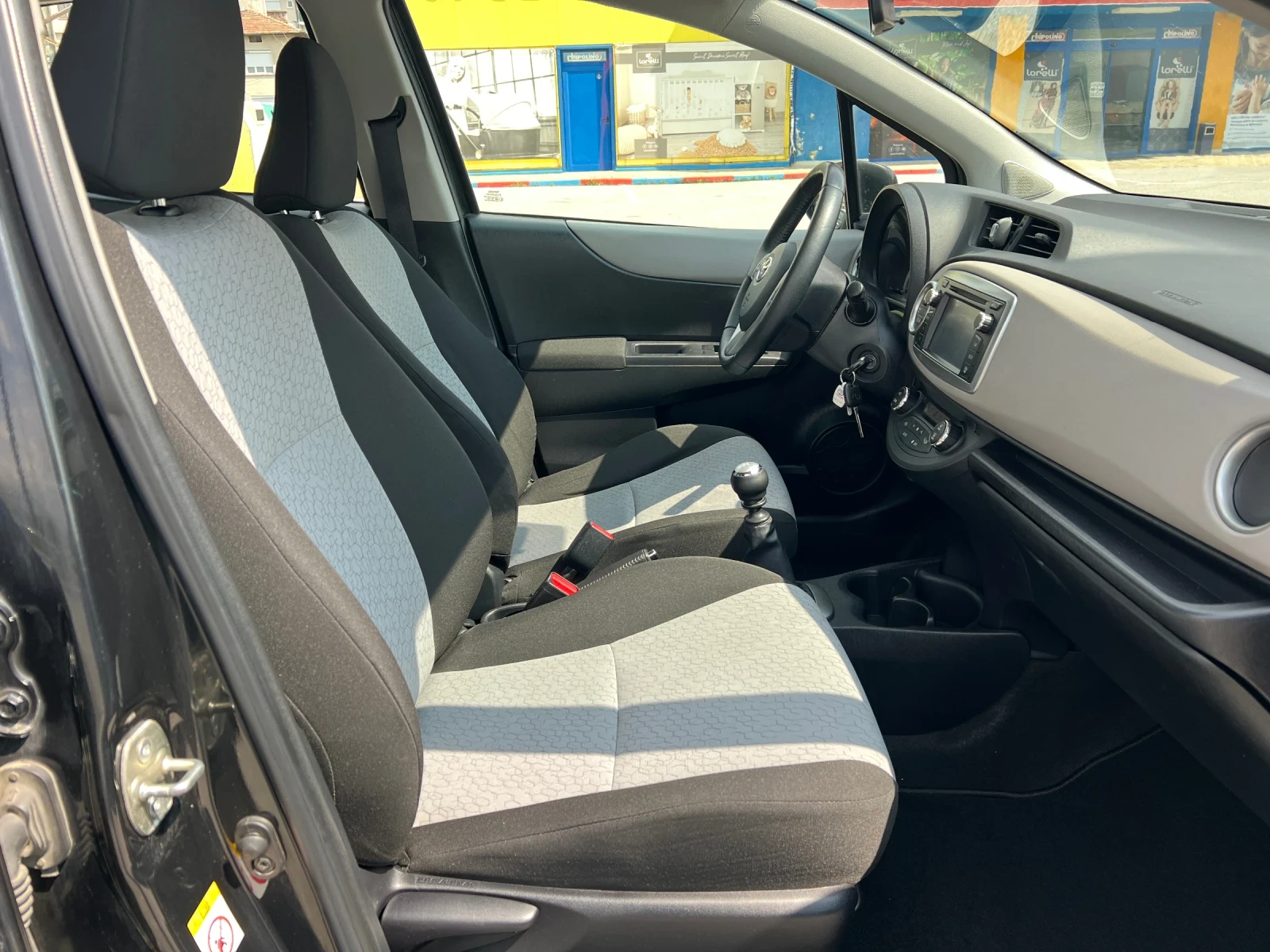 Toyota Yaris 1.4D4D Камера NAVI - изображение 9