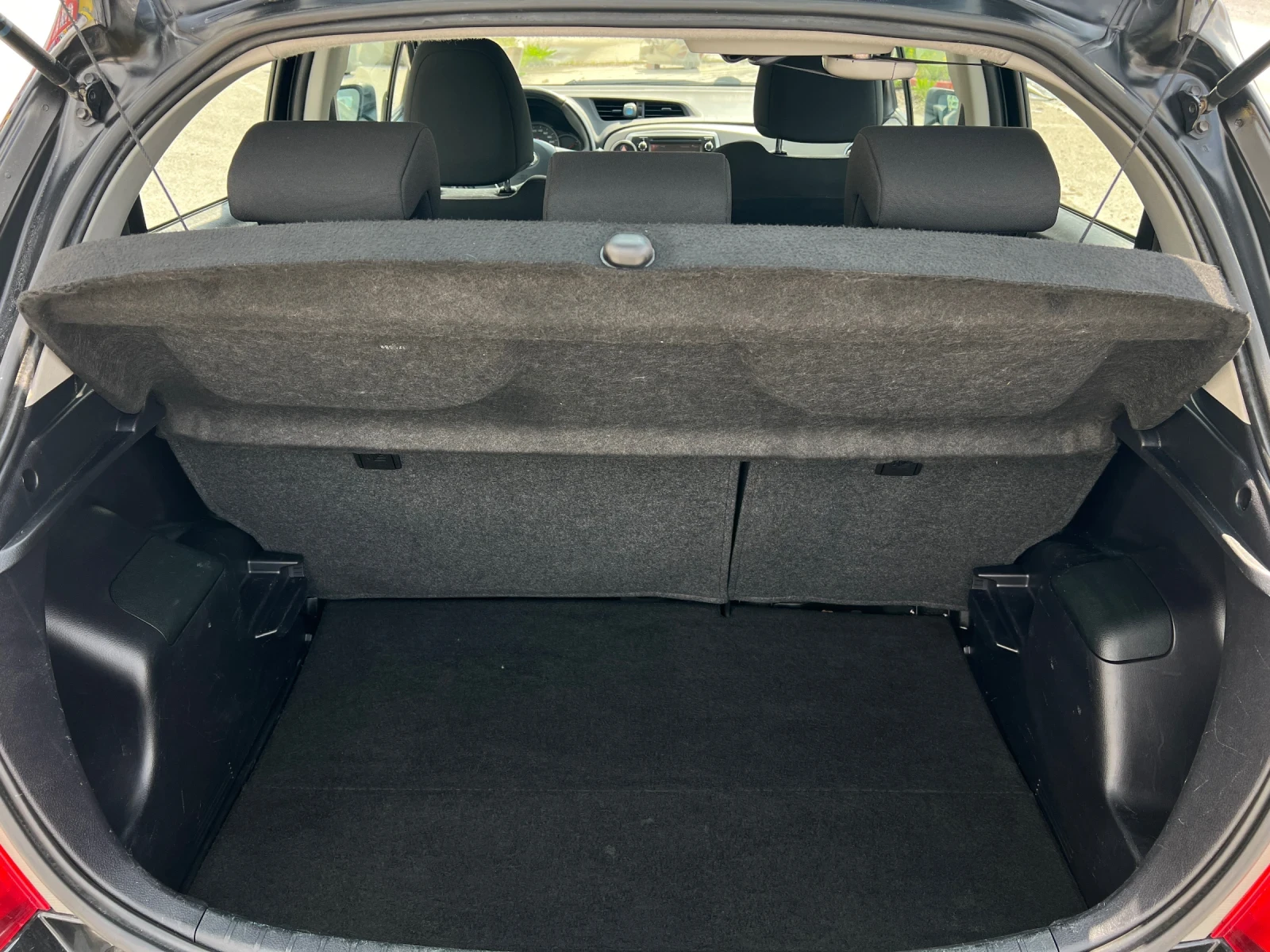 Toyota Yaris 1.4D4D Камера NAVI | Mobile.bg — изображение 14
